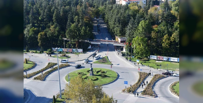 Anadolu Üniversitesi'nde öğrenciler için zengin kampüs yaşamı