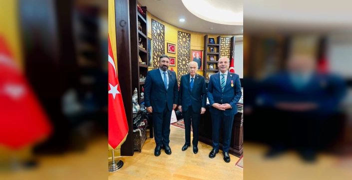 Bahçeli, 15 Temmuz Derneği yöneticilerini kabul etti