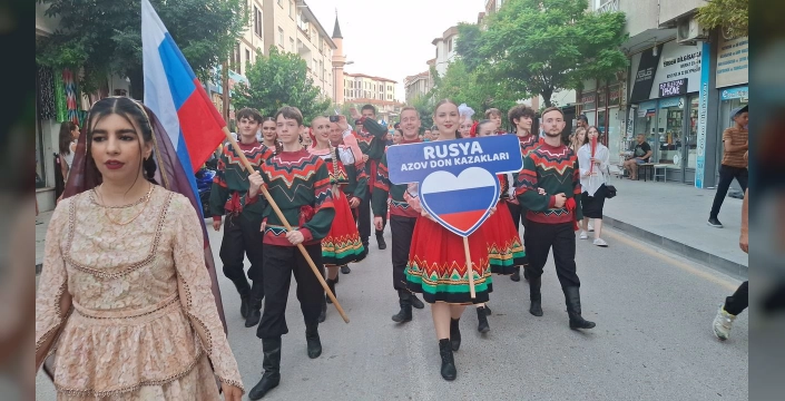 Beypazarı'nda Uluslararası Halk Dansları ve Müzik Festivali başladı