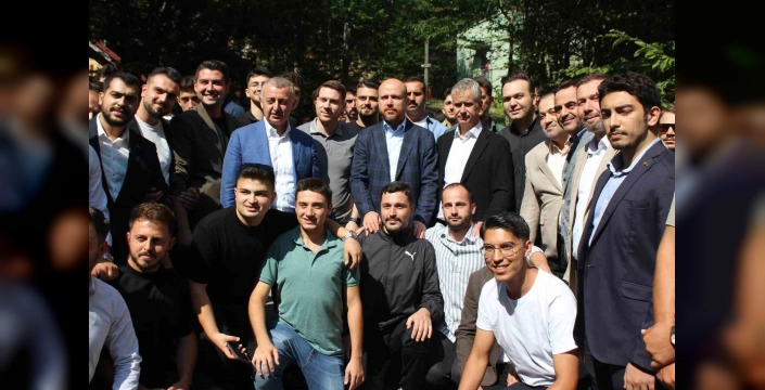Bilal Erdoğan, Kocaeli’de gençlerle buluştu: ‘Türkiye, kritik bir oyuncu haline geldi’