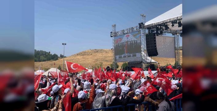 Cumhurbaşkanı Erdoğan Ahlat'ta: Malazgirt Zaferi kutlamaları ve kabine toplantısı