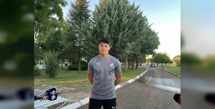Elazığspor'da şampiyonluk hedefi: Teknik direktör ve oyuncular hedeflerini açıkladı