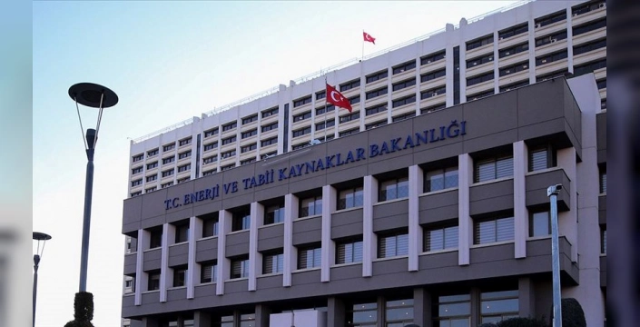 Enerji ve Tabii Kaynaklar Bakanlığı'ndan Aile ve Gençlik Fonu'na 10,5 milyar lira destek