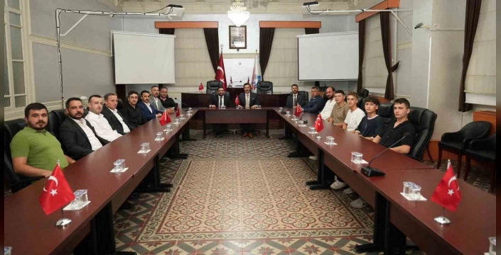 Ercan Özel: Ülkücü gençlik, milli ve manevi değerlerin teminatıdır
