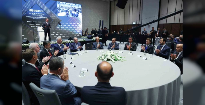 Erdoğan, DEİK Genel Kurulu'nda ekonomi ve dış politika açıklamaları yaptı