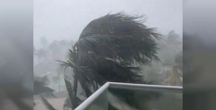 Erin Kasırgası: Kuzey Carolina'da zorunlu tahliye