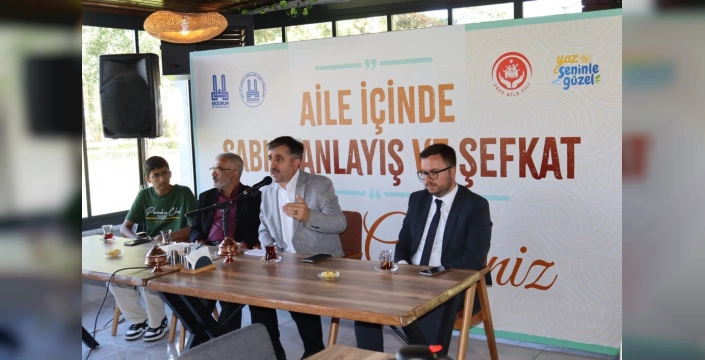 Erzurum'da özel gereksinimli bireylerin aileleri bir araya geldi