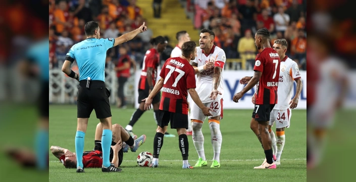 Galatasaray, Karagümrük'ü konuk ediyor: Osimhen ve Icardi'nin durumu belirsiz
