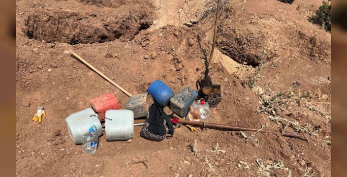 Kayseri'de kaçak kazı yapan 4 kişi yakalandı