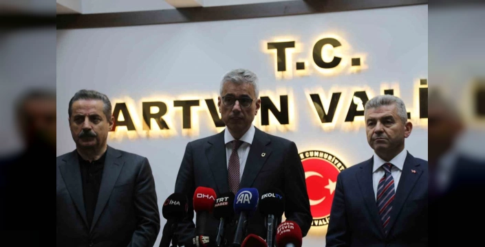 Kemal Memişoğlu Artvin'de açıkladı: 400 yataklı yeni hastane yapılacak