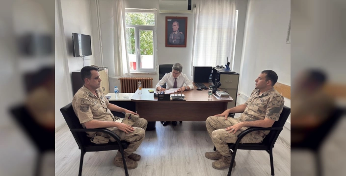 Kemaliye Kaymakamı Arıkan, Başpınar Jandarma Karakolunu ziyaret etti
