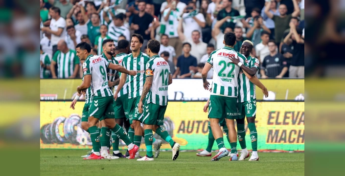 Konyaspor, Gaziantep FK'yı 3-0 yendi ve liderliğe yükseldi