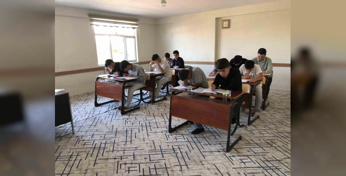 Kovancılar'da Hafızlık Eğitim Sınavı