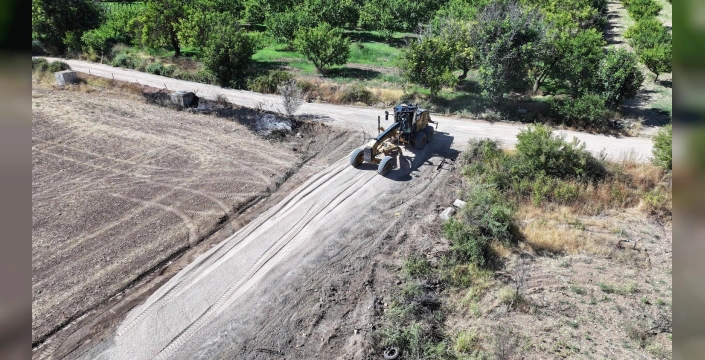Malatya'da kırsal yollar yenileniyor