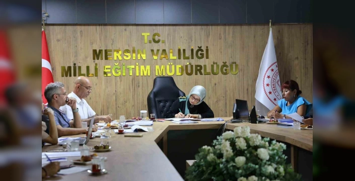 Mersin'de okul sağlığı projesi değerlendirildi