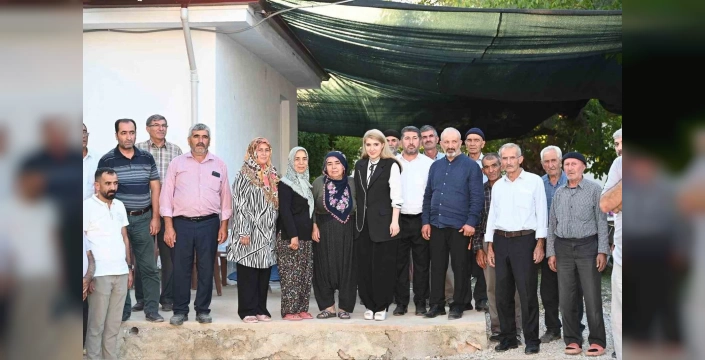 Ölmeztoprak, Akçadağ'da vatandaşlarla buluştu: Eylül'de 40 konut teslim edilecek