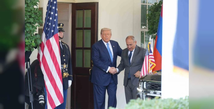 Paşinyan, Beyaz Saray'da: Trump ve Aliyev ile üçlü görüşme