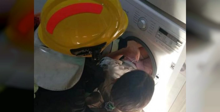 Ridder'de korkutan olay: Çamaşır makinesine sıkışan çocuk kurtarıldı