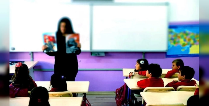 Ücretli öğretmenlik başvuruları devam ediyor