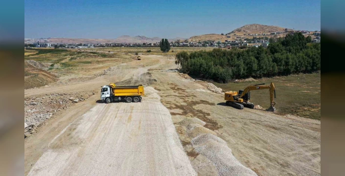 Van Gölü Sahil Yolu Projesi'nin son etabına başlandı