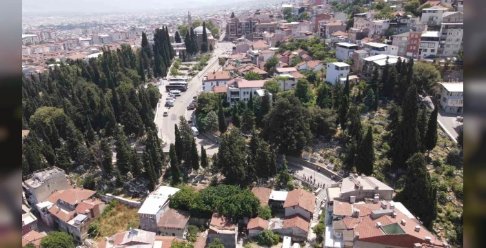 Yıldırım Belediyesi, tarihi aksı canlandırıyor: ‘Setbaşı, Yeşil Emirsultan Tarihi Yaya Aksı Canlandırma Projesi’ yarışması başladı