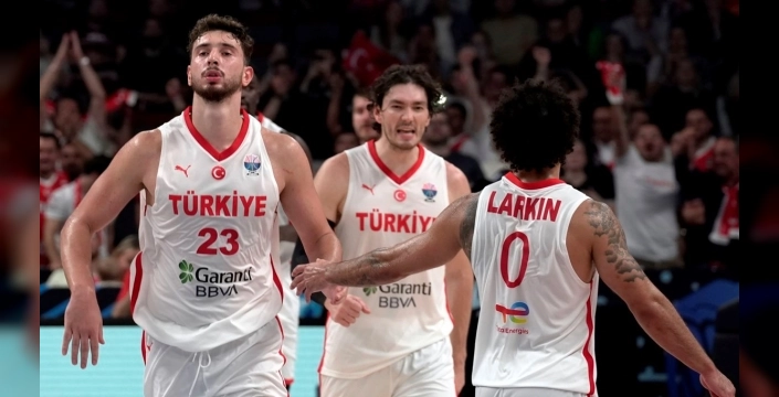 12 Dev Adam, İsveç ile karşı karşıya