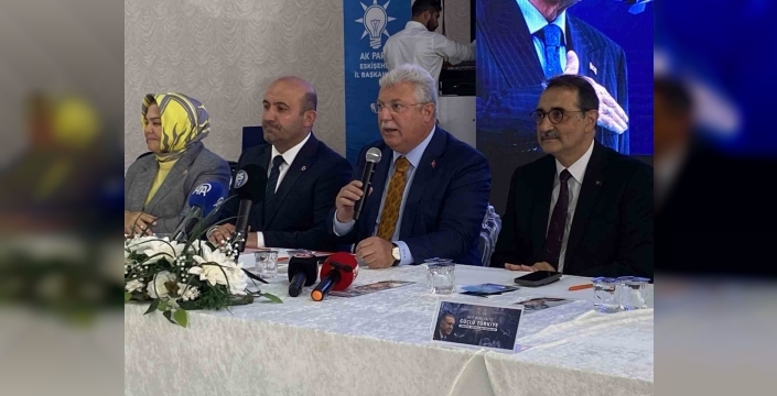 Akbaşoğlu: CHP, yolsuzlukları temizlemek yerine Türkiye'yi dış ülkelere şikayet ediyor
