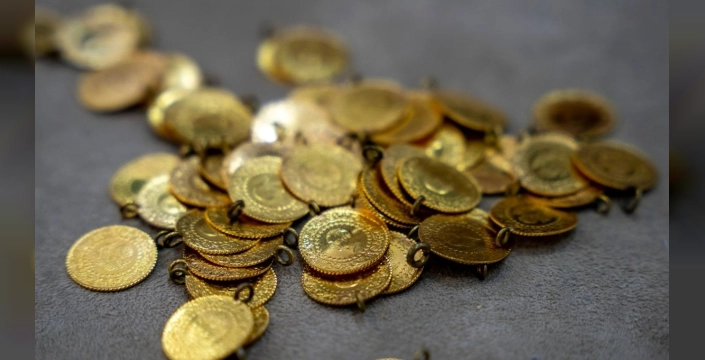 Altın fiyatları rekor kırdı: Gram altın 4 bin 720 lirayı aştı