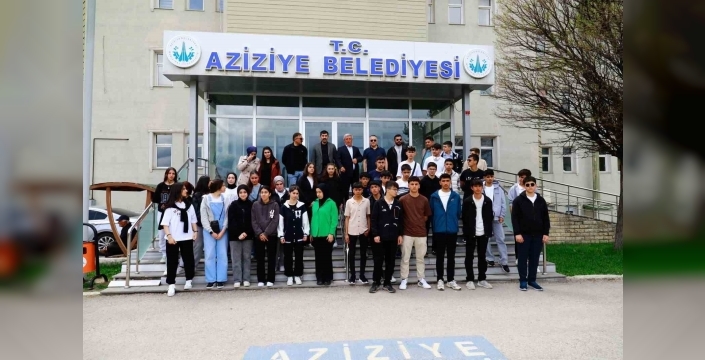 Aziziye Belediyesi: Çanakkale gezisiyle gençlerde tarih bilinci oluşturuluyor