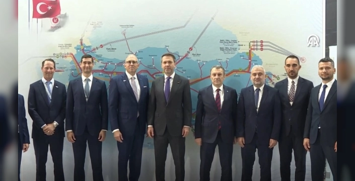 Bayraktar açıkladı: Türkiye, doğalgazda yeni anlaşmalar imzaladı