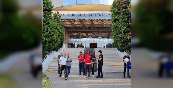 Bayrampaşa Belediyesi'ne operasyon: 39 tutuklama