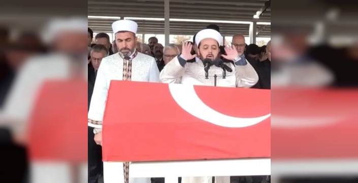 Edebiyatımızın usta ismi Yavuz Bülent Bakiler vatanına veda etti