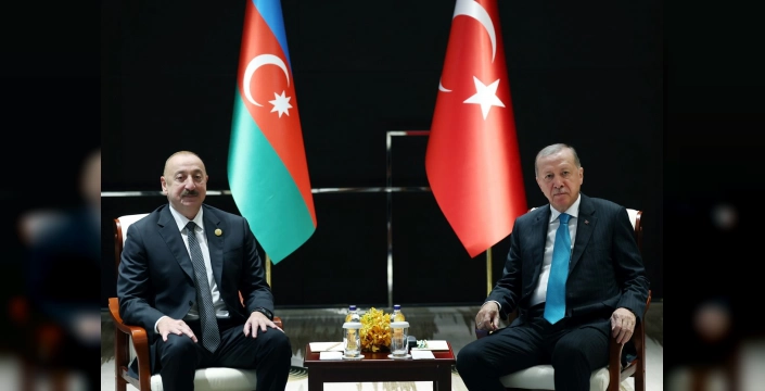 Erdoğan, Şanghay'da Putin'le görüştü: Türkiye'ye davet