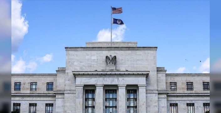 Fed'in faiz kararı: Siyaset gölgesinde beklenen indirim