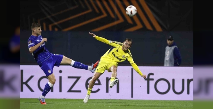 Fenerbahçe, Dinamo Zagreb'e 3-1 mağlup oldu