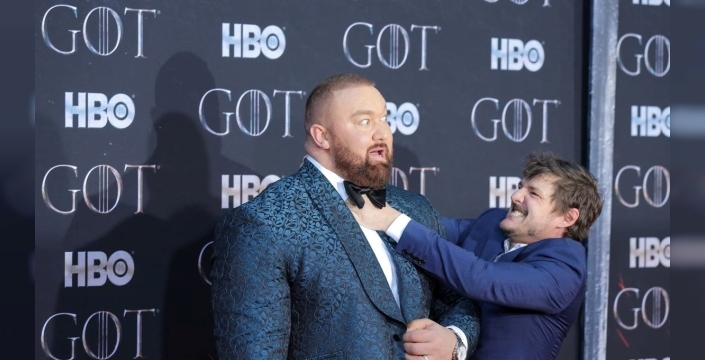Hafþór Júlíus Björnsson yeni dünya rekoru kırdı: 510 kilogram kaldırdı