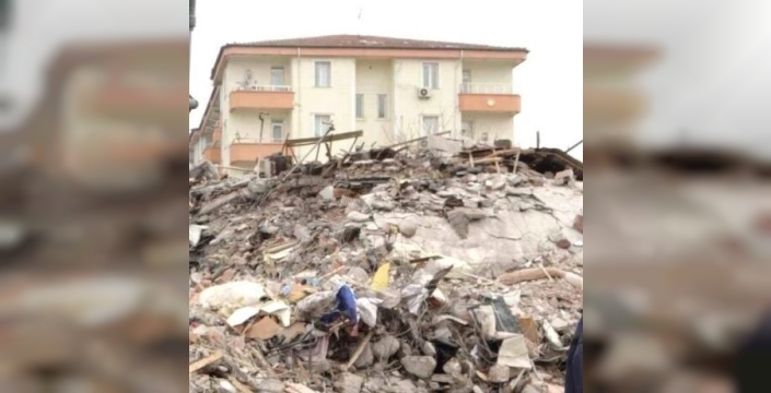 Hayat Sitesi Davası: Tanık, kolonların inceltildiğini ve beton parçalarının çıkarıldığını gördüğünü söyledi