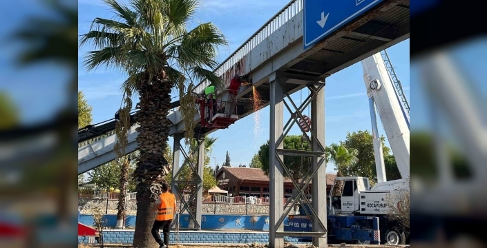 İncirliova'da atıl durumdaki üst geçit kaldırılıyor