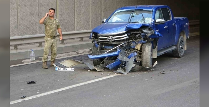 Malatya'da zincirleme kaza: Trafik bir saat kilitlendi