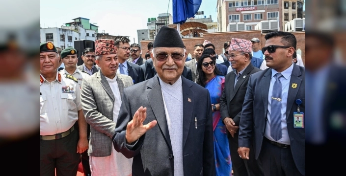Nepal'de sosyal medya yasağı sonrası şiddet: Başbakan Sharma Oli istifa etti