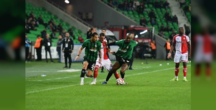 Sakaryaspor'un 7 yabancı kural hatası: TFF kararı bekleniyor