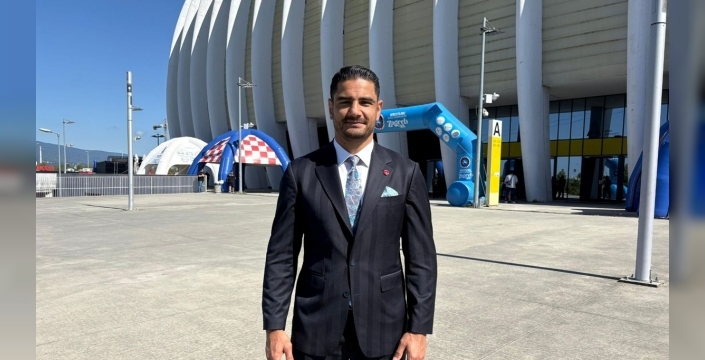 Taha Akgül: Genç güreşçilerimizle zorlu bir süreçteyiz, ama gelecek vadeden sporcularımız var