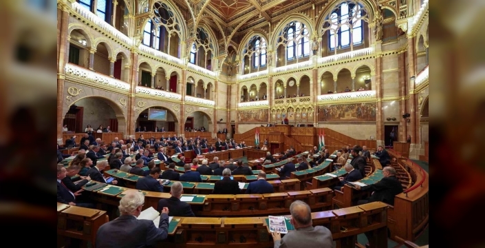 TBMM Başkanı Kurtulmuş Budapeşte'de Orban ile Görüştü: İlişkiler ve Küresel Sorunlar Ele Alındı