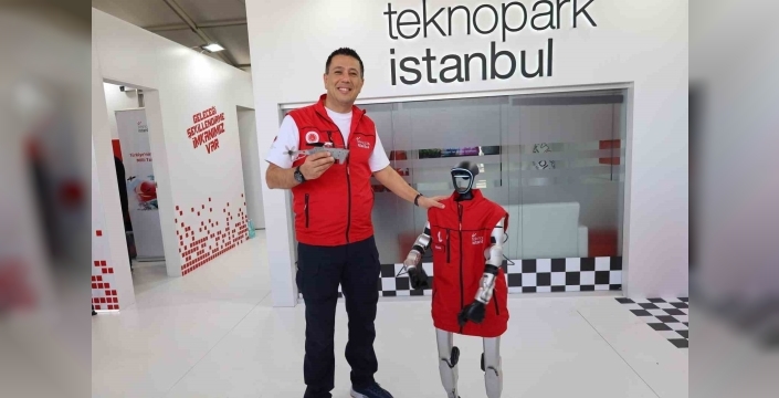TEKNOFEST'te görenleri şaşkına çeviren robotlar
