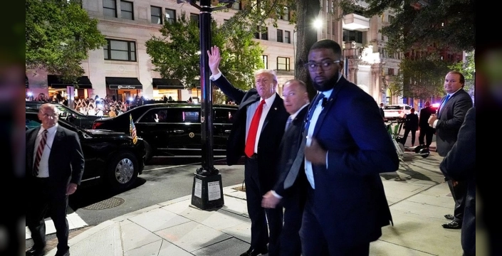 Trump, Washington'da protesto edildi