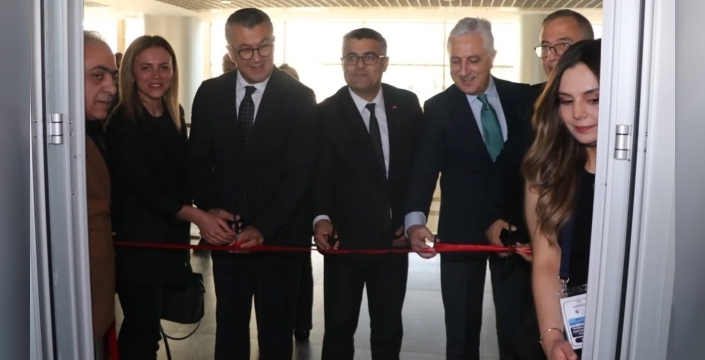 Türkiye Sağlık Enstitüleri Başkanlığı (TÜSEB) Teknoloji Transfer Ofisi Erzurum'da açıldı
