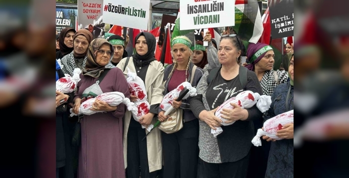 Ümraniye'de Gazze'ye Destek Yürüyüşü: Bebek Kefenleriyle Çocukların Dramına Dikkat Çekildi