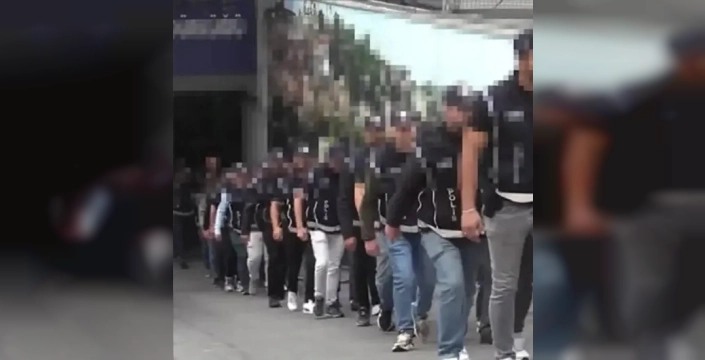 Yabancılara usulsüz vatandaşlık kazandıran suç örgütü çökertildi: 113 şüpheli yakalandı