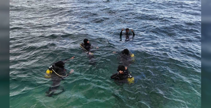 Adilcevaz'da su altı dalış eğitimi: Van Gölü'nün güzellikleri keşfedilecek