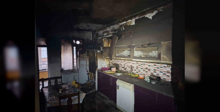 Ağrı'da bina patlaması: 15 kişi tahliye edildi